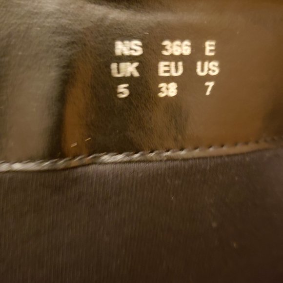 Wide calf Leather Boots! - Picture 11 of 13